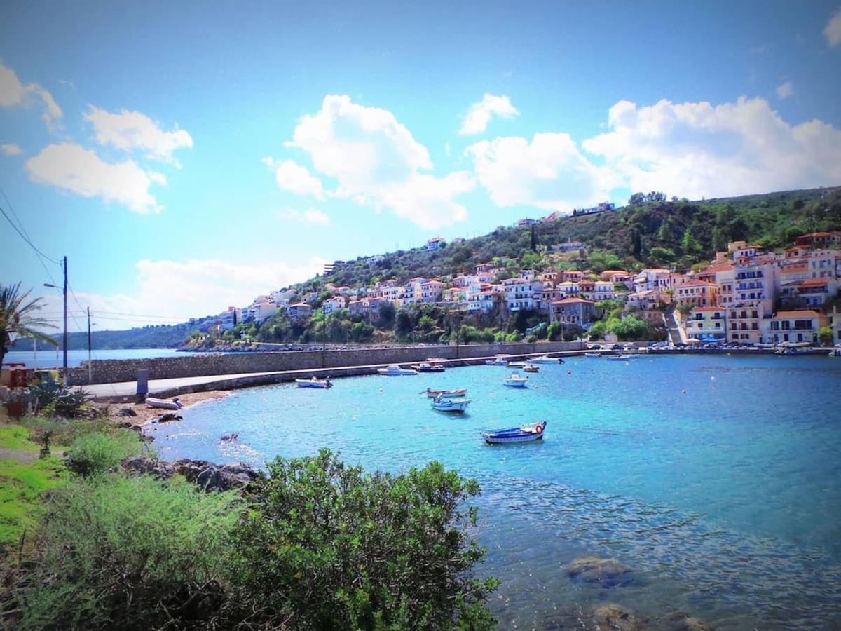 Gytheio Retreat, Panoramic Sea View Apartment Esterno foto