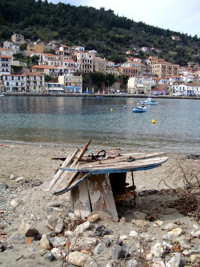 Gytheio Retreat, Panoramic Sea View Apartment Esterno foto